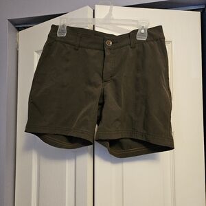 EUC 5.11 Tactical Women's Shorts Green Sz 6